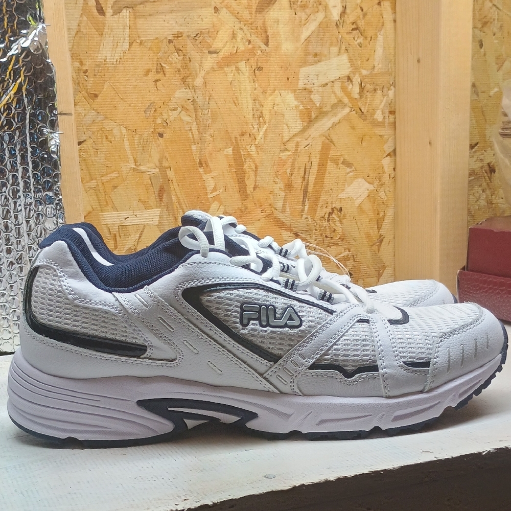Fila Talon 3 Athletic Sneakers